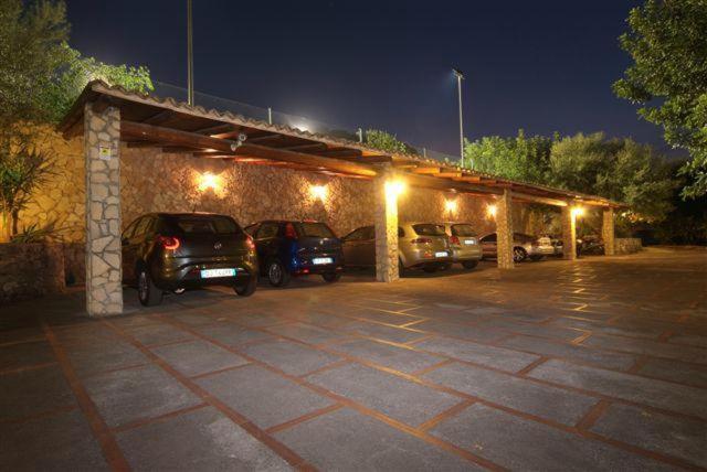 La Perciata Guest House Contrada Maeggio Exterior photo